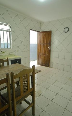 Casa para alugar com 100m², 1 quarto e 1 vagaCozinha 