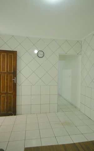 Casa para alugar com 100m², 1 quarto e 1 vagaCozinha 