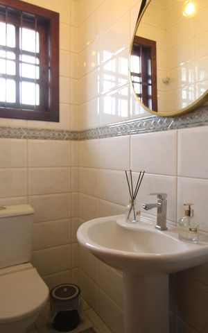 Casa para alugar com 260m², 4 quartos e 3 vagasLavabo