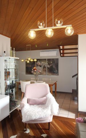 Casa para alugar com 260m², 4 quartos e 3 vagasSala