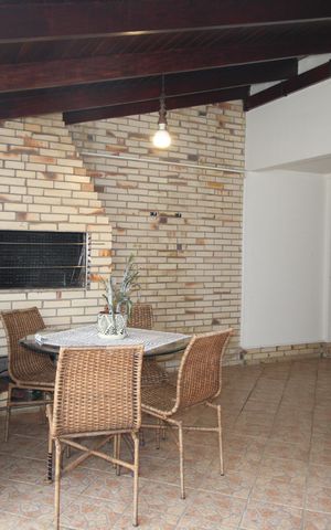 Casa para alugar com 260m², 4 quartos e 3 vagasChurrasqueira