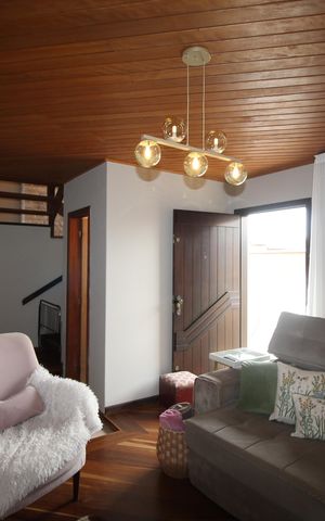 Casa para alugar com 260m², 4 quartos e 3 vagasSala