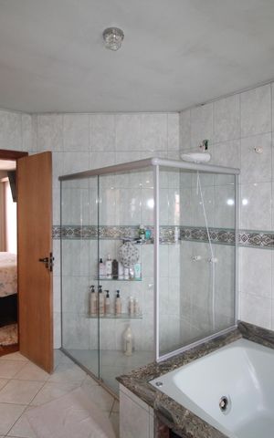 Casa para alugar com 260m², 4 quartos e 3 vagasBanheiro da Suíte 2