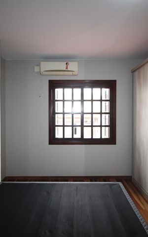 Casa para alugar com 260m², 4 quartos e 3 vagasSuíte 1