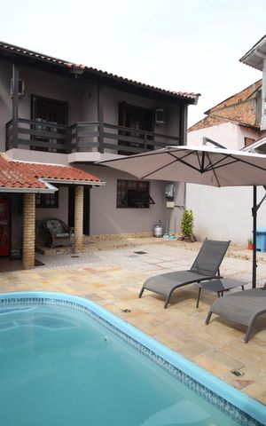 Casa para alugar com 260m², 4 quartos e 3 vagasQuintal