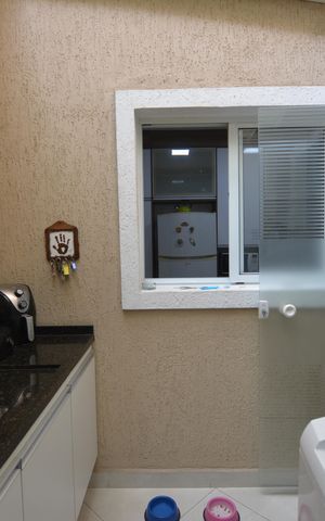 Casa para alugar com 75m², 2 quartos e 2 vagasAREA DE SERVIÇO