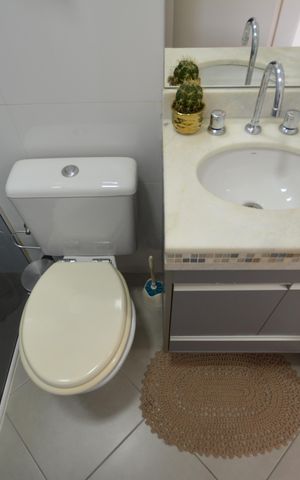 Casa para alugar com 75m², 2 quartos e 2 vagasQUARTO 1 (SUÍTE COM VARANDA)