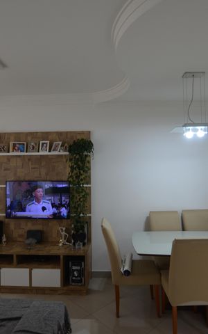 Casa para alugar com 75m², 2 quartos e 2 vagasSALA
