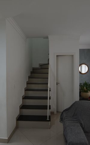 Casa para alugar com 75m², 2 quartos e 2 vagasSALA