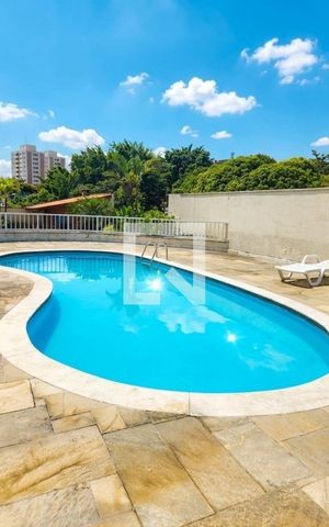 Apartamento para alugar com 55m², 2 quartos e 2 vagas Apartamento para alugar com 55m², 2 quartos e 2 vagasÁrea externa