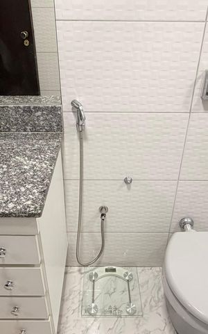 Apartamento à venda com 122m², 3 quartos e 2 vagas Apartamento à venda com 122m², 3 quartos e 2 vagasBanheiro suite