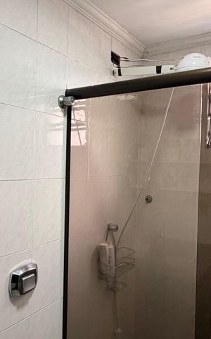 Apartamento à venda com 122m², 3 quartos e 2 vagas Apartamento à venda com 122m², 3 quartos e 2 vagasBanheiro social