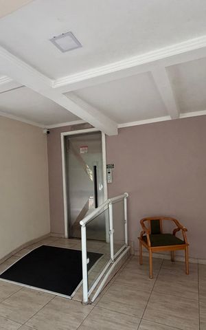 Apartamento para alugar com 80m², 2 quartos e 1 vagaHall de entrada