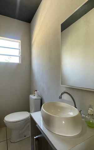 Casa à venda com 270m², 3 quartos e 3 vagas