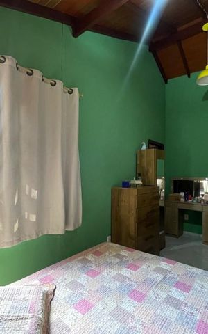 Casa à venda com 270m², 3 quartos e 3 vagas
