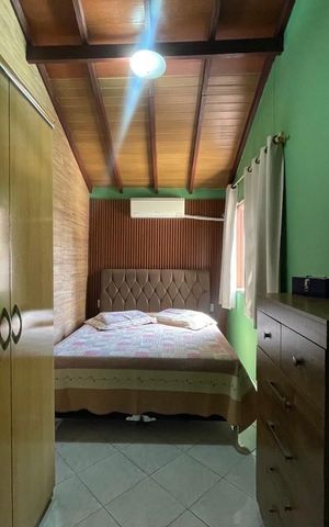 Casa à venda com 270m², 3 quartos e 3 vagas