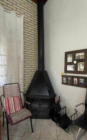 Casa à venda com 270m², 3 quartos e 3 vagas