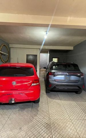 Casa à venda com 270m², 3 quartos e 3 vagas