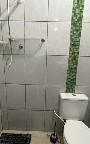 Casa à venda com 270m², 3 quartos e 3 vagas