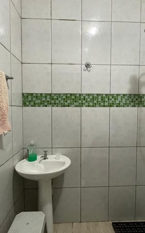 Casa à venda com 270m², 3 quartos e 3 vagas