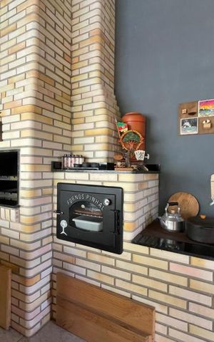 Casa à venda com 270m², 3 quartos e 3 vagas