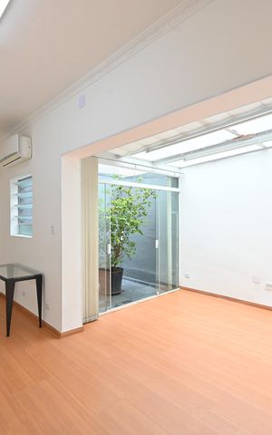Casa para alugar com 100m², 3 quartos e 1 vagaSala