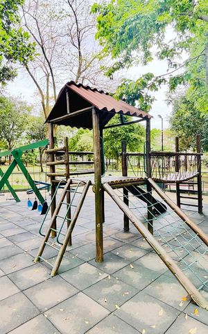 Apartamento para alugar com 44m², 2 quartos e 1 vaga Apartamento para alugar com 44m², 2 quartos e 1 vagaÁrea comum - Playground