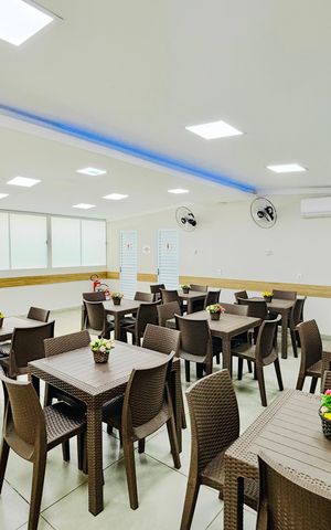 Apartamento para alugar com 44m², 2 quartos e 1 vaga Apartamento para alugar com 44m², 2 quartos e 1 vagaÁrea comum - Salão de festas