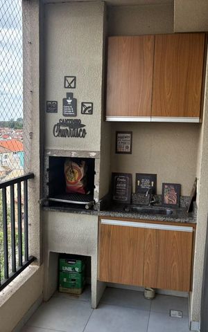 Apartamento à venda com 60m², 3 quartos e 2 vagas Apartamento à venda com 60m², 3 quartos e 2 vagasVaranda