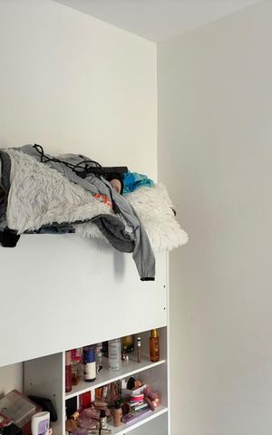 Apartamento à venda com 60m², 3 quartos e 2 vagas Apartamento à venda com 60m², 3 quartos e 2 vagasQuarto 1