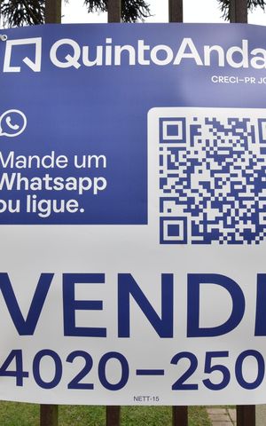 Casa à venda com 62m², 2 quartos e 3 vagasQRCode