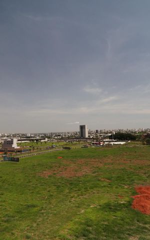 Apartamento para alugar com 86m², 2 quartos e 2 vagasVista