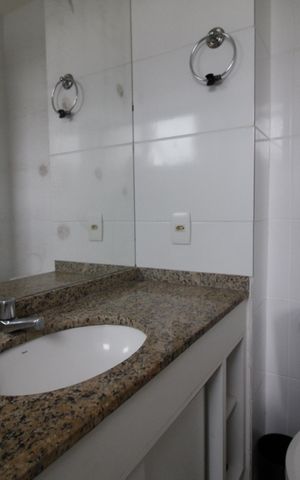 Apartamento para alugar com 60m², 2 quartos e 1 vagaBanheiro da Suíte 2