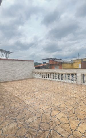Casa para alugar com 120m², 2 quartos e 1 vaga Casa para alugar com 120m², 2 quartos e 1 vagaSacada
