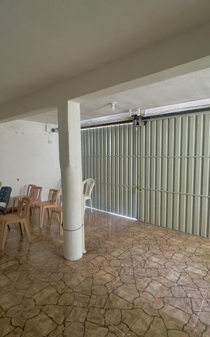 Casa para alugar com 120m², 2 quartos e 1 vaga Casa para alugar com 120m², 2 quartos e 1 vagaGaragem