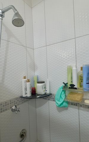Casa para alugar com 120m², 2 quartos e 1 vaga Casa para alugar com 120m², 2 quartos e 1 vagaBanheiro