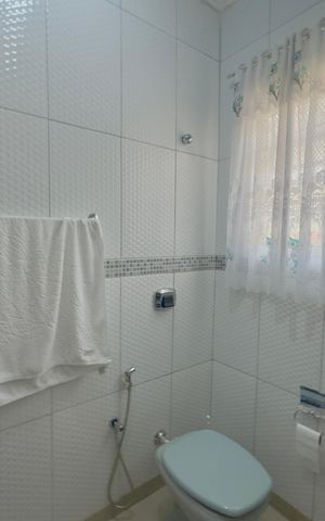 Casa para alugar com 120m², 2 quartos e 1 vaga Casa para alugar com 120m², 2 quartos e 1 vagaBanheiro