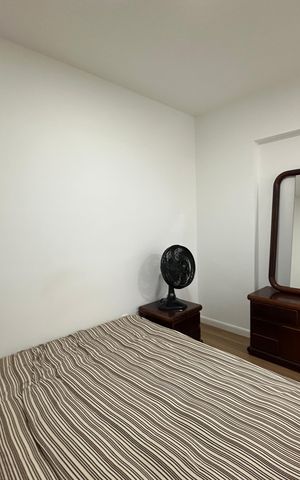 Apartamento à venda com 75m², 3 quartos e 2 vagas Apartamento à venda com 75m², 3 quartos e 2 vagasSuíte