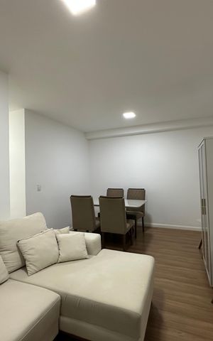 Apartamento à venda com 75m², 3 quartos e 2 vagas Apartamento à venda com 75m², 3 quartos e 2 vagasSala