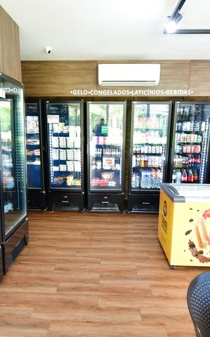 Apartamento para alugar com 82m², 2 quartos e 1 vagaMini Mercado