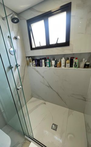 Apartamento à venda com 277m², 4 quartos e 4 vagas Apartamento à venda com 277m², 4 quartos e 4 vagasBanheiro 3