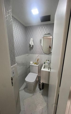 Apartamento à venda com 277m², 4 quartos e 4 vagas Apartamento à venda com 277m², 4 quartos e 4 vagasBanheiro 5