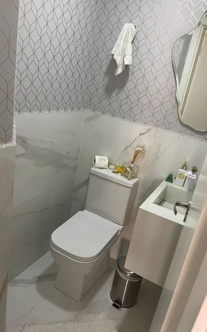 Apartamento à venda com 277m², 4 quartos e 4 vagas Apartamento à venda com 277m², 4 quartos e 4 vagasBanheiro 5
