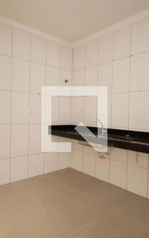 Casa à venda com 225m², 3 quartos e 6 vagas Casa à venda com 225m², 3 quartos e 6 vagasCozinha
