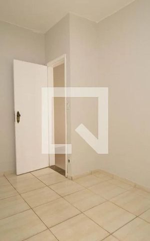 Casa à venda com 225m², 3 quartos e 6 vagas Casa à venda com 225m², 3 quartos e 6 vagasQuarto 2