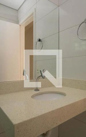 Casa à venda com 225m², 3 quartos e 6 vagas Casa à venda com 225m², 3 quartos e 6 vagasBanheiro 4