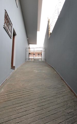 Casa para alugar com 600m², 7 quartos e 8 vagasGaragem