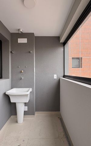 Apartamento à venda com 44m², 2 quartos e 1 vaga Apartamento à venda com 44m², 2 quartos e 1 vagaÁrea de serviço
