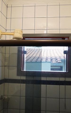 Casa para alugar com 187m², 3 quartos e 2 vagasBanheiro 2
