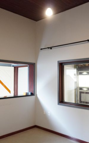 Casa para alugar com 187m², 3 quartos e 2 vagasSala